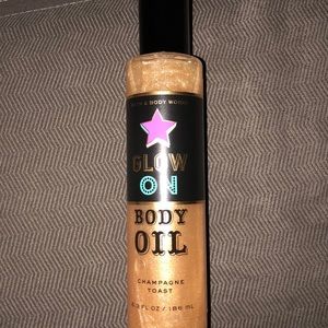Bath & Body Works Body Oil